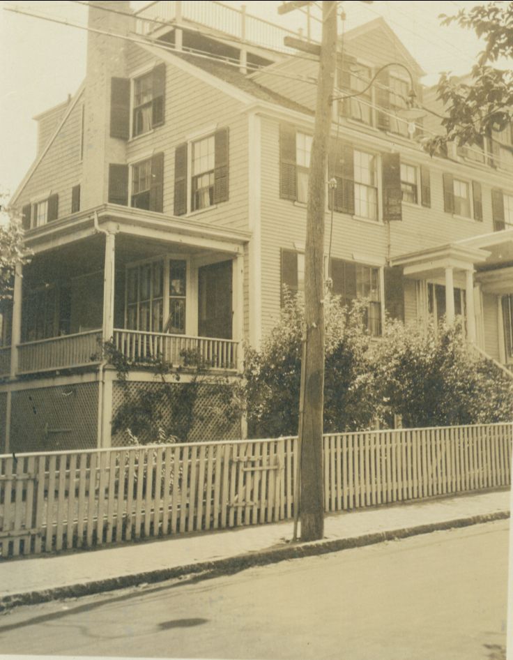 old photo of martin house inn nantucket