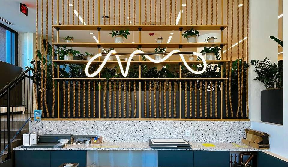 The North Shore&#8217;s Most Popular Roasters Just Opened A Charming Open-Concept Coffee Counter In Seaport