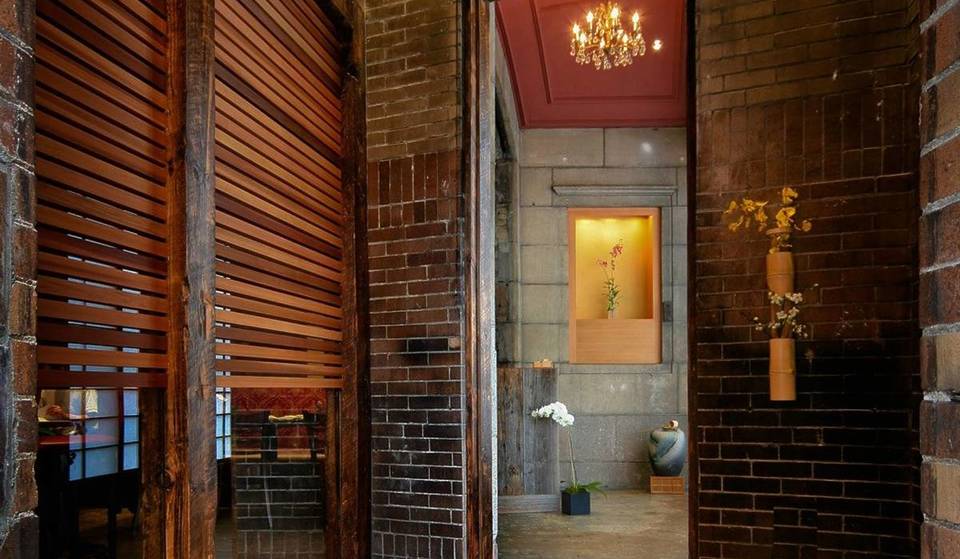 Almost $300 A Head, This Tiny Japanese Restaurant In Boston Serves The Most Expensive Meal In Massachusetts