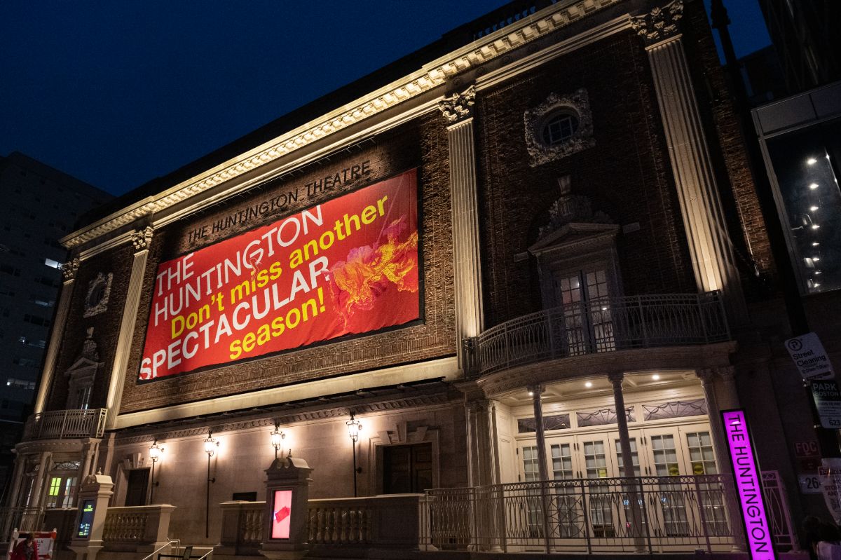 exterior of huntington theater boston