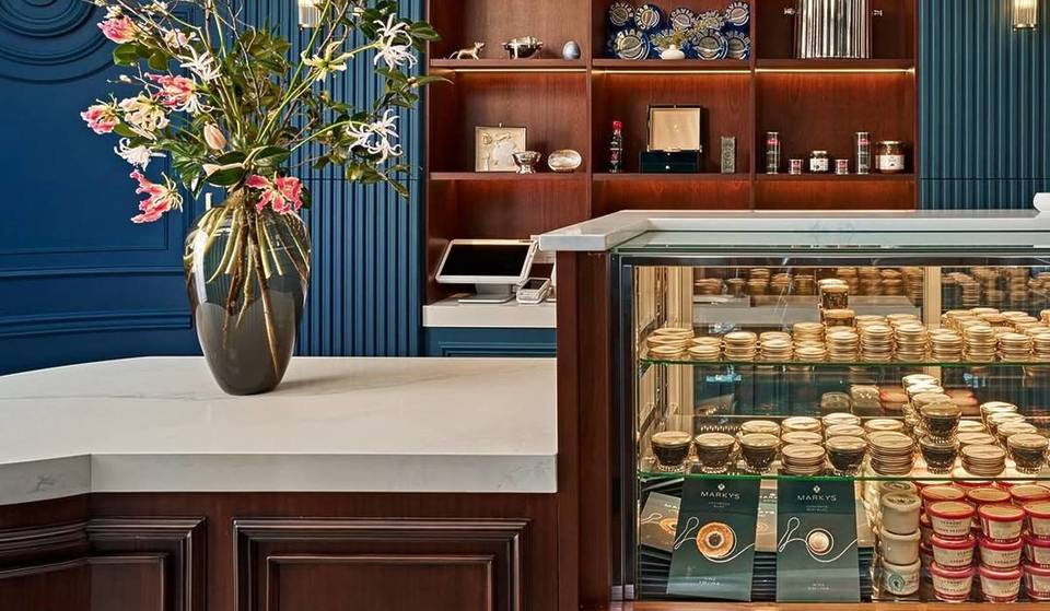 A Caviar Tasting Boutique From A 2-Time &#8216;Top Chef&#8217; Winning Team Cruised Into Boston—With Caviar Bumps &#038; Rare Finds