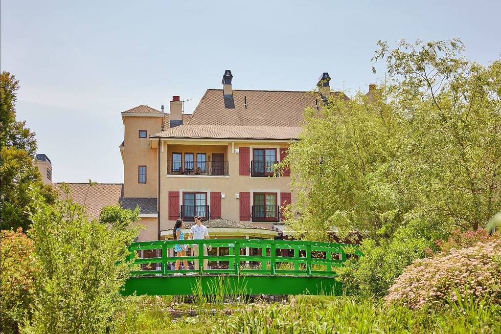 This 7,000-Square-Foot French Manor House 45 Minutes From Boston