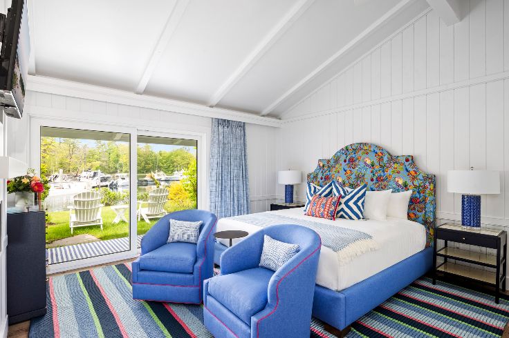 interior of colorful decorated hotel room