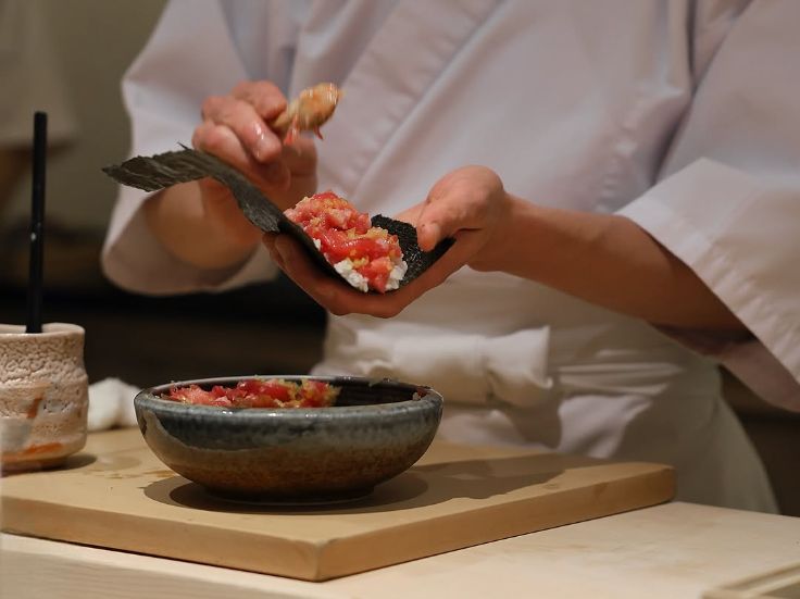 omakase fish and sushi rice