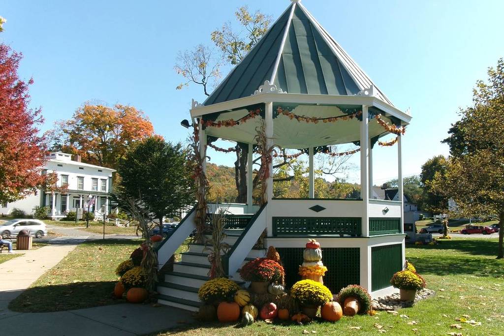 new milford connecticut gazebo