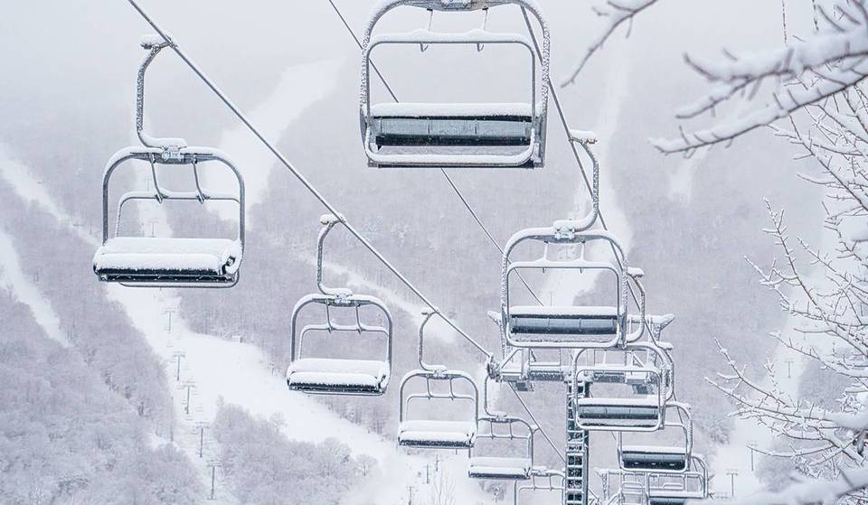 New England Ushers In Ski Season—Welcoming Over 50″ Of Fresh Powder For Opening Weekend At The Top Ski Resorts Near Boston