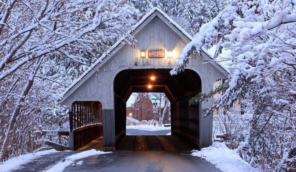 This Quintessential Vermont Village 2 Hours From Boston Ranked As The ‘2nd Best Christmas Town In The World’