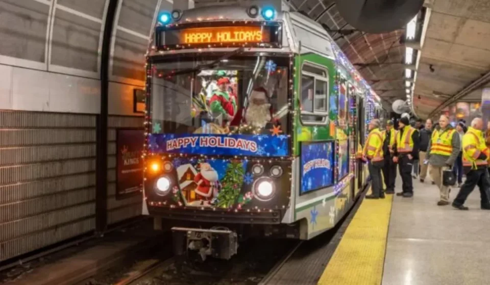 Here’s The MBTA Schedule For Christmas Eve And Christmas Day
