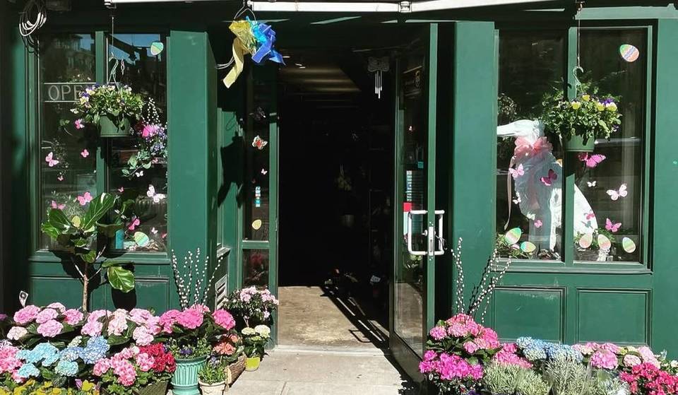 Run By Two Brothers, Boston’s Oldest Family-Owned Florist Is A 123-Year-Old “Hidden Gem” On The Corner Of Washington Street