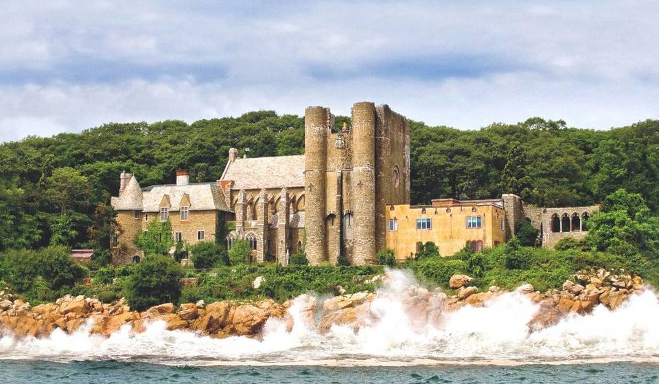 Inside The ‘Hogwarts Of Massachusetts’: This 100 Year ‘Old World’ European Medieval Castle Under 1 Hour From Boston Is Hidden In America’s Oldest Seaport