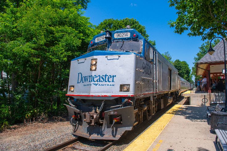 downeaster train amtrak