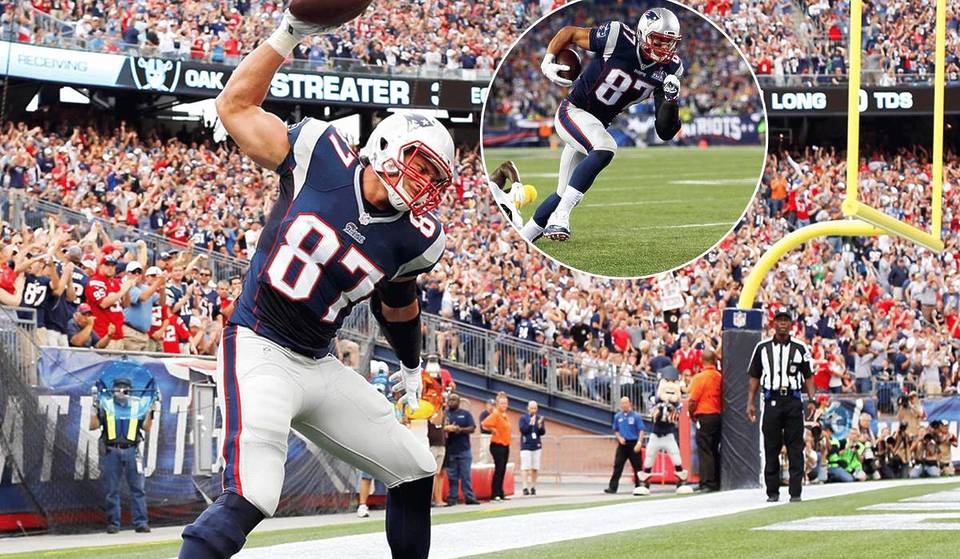 Rob Gronkowski Elected By Fans Into 2026 Patriots Hall Of Fame