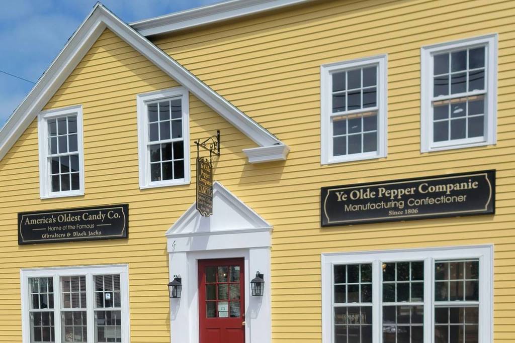 America’s oldest candy store will open in this 311-year-old Boston building next month