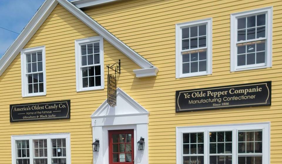 America’s oldest candy store will open in this 311-year-old Boston building next month