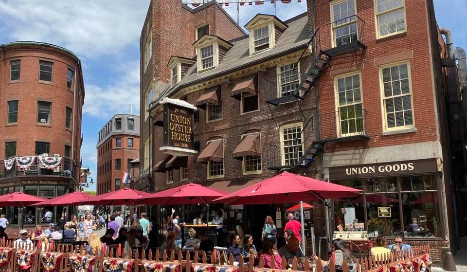This Boston landmark turns 200 this year—and it’s also America’s oldest operating restaurant