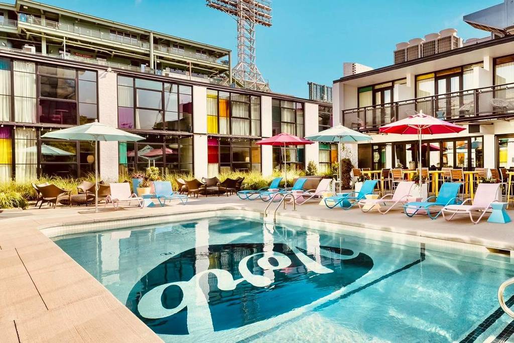 verb hotel boston pool