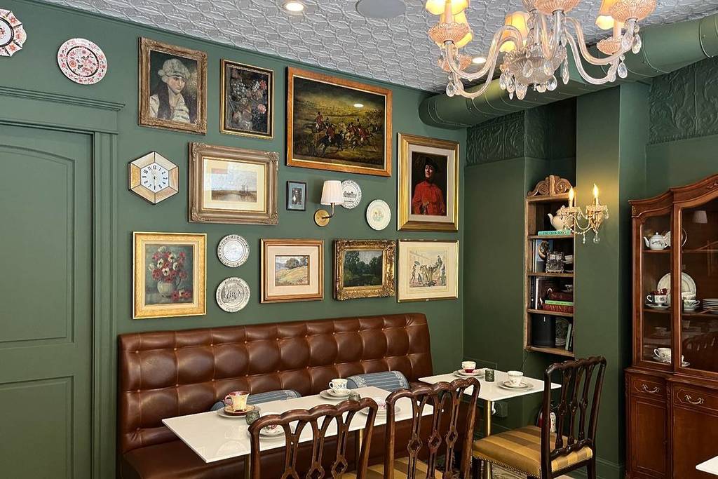 pretty tea room