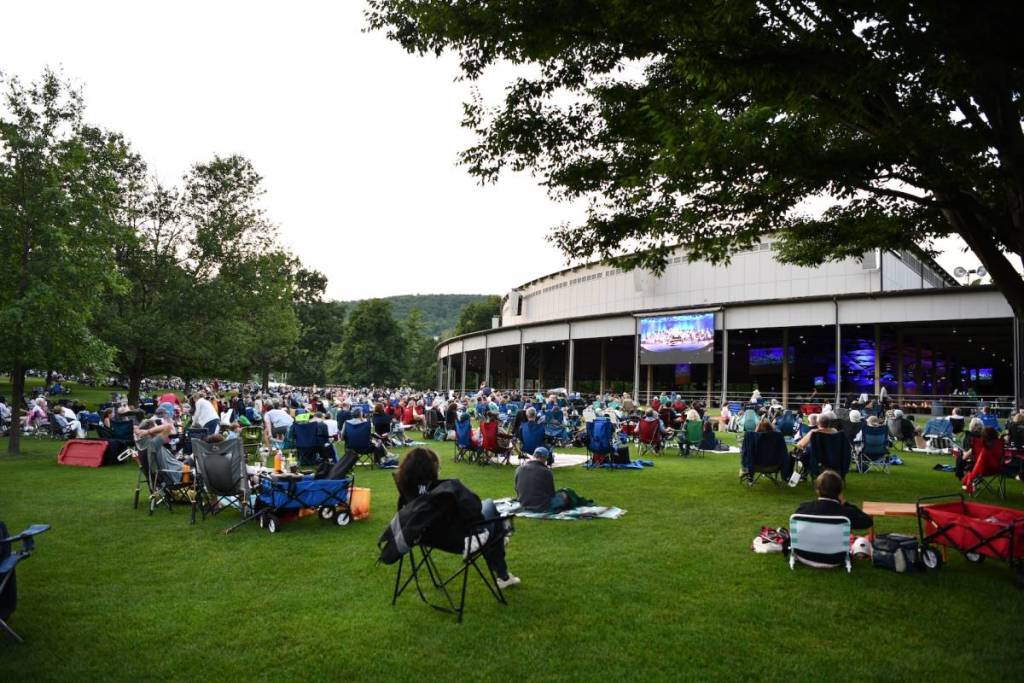 What to expect from a night at Tanglewood with Boston Symphony Orchestra