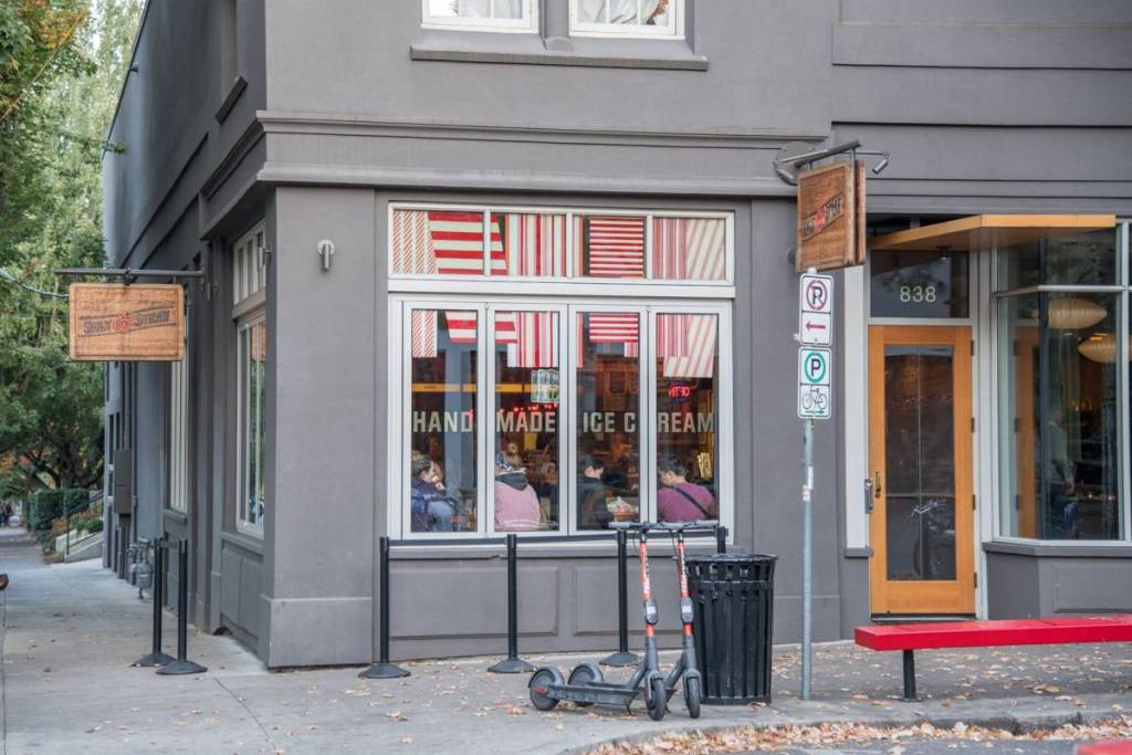 salt & straw ice cream shop exterior