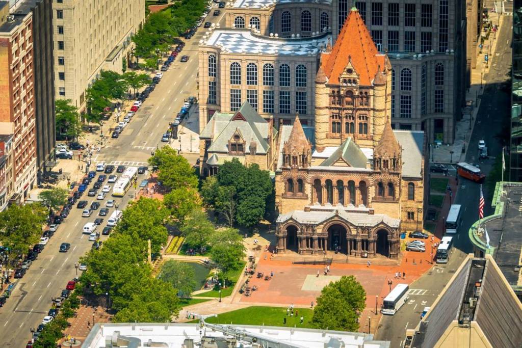Pulitzer winner Geraldine Brooks and Michael Lewis lead Boston’s annual book festival alongside 200+ authors across 80 historic Back Bay venues