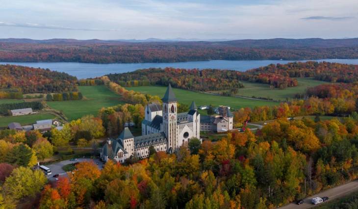 Just 3 hours from Boston, you can swim 25 miles across international borders from Vermont to Canada in this expansive lake with a mysterious sea monster