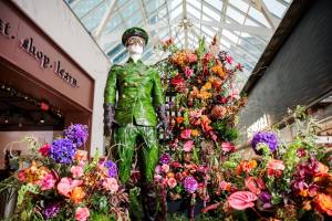 An otherworldly free display of 15 towering floral artworks takes over Back Bay this November