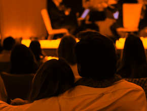 “Superbe expérience, lieu original” : Le concept de concerts intimes à Bruxelles qui réconcilie classique et pop