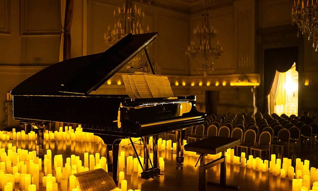 Les concerts à la bougie Candlelight s&rsquo;installent au Concert Noble, ce chef-d&rsquo;œuvre doté d&rsquo;une salle de bal monumentale de 400m² à Bruxelles
