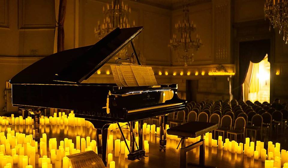 Candlelight concerts are coming to the Concert Noble, this masterpiece featuring a monumental 400-square-meter ballroom in Brussels