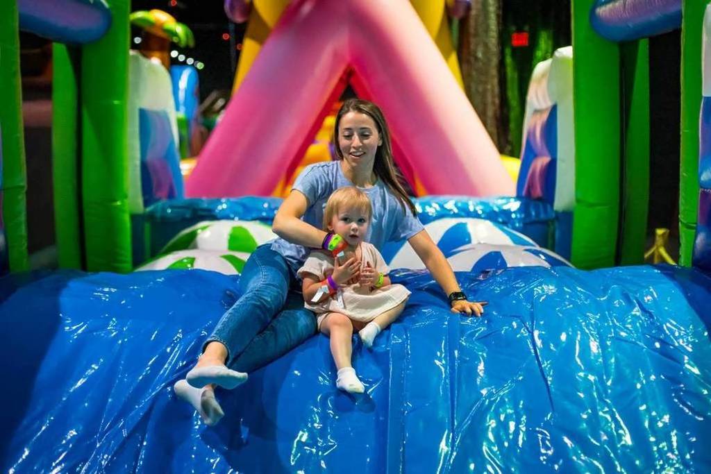 bouncy games parcours gonflable