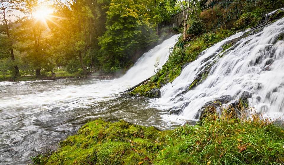 2 hours from Brussels, one of Belgium&#8217;s highest waterfalls has been attracting visitors since the 19th century &#8211; and inspired Belgian Impressionism.