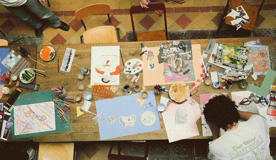 Ce nouveau lieu hybride à Bruxelles mêle art, apéro et food &#8211; la nouvelle adresse incontournable des esprits créatifs