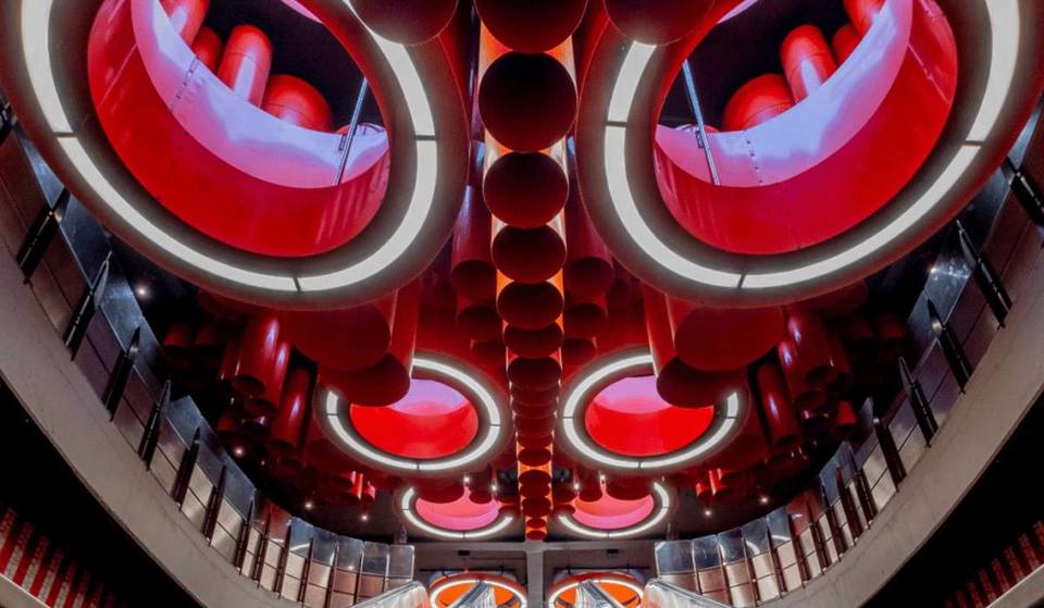 Cette incroyable station de métro de Bruxelles que l&rsquo;on croirait sortie d&rsquo;un film de science-fiction est la plus photographiée du réseau de la STIB