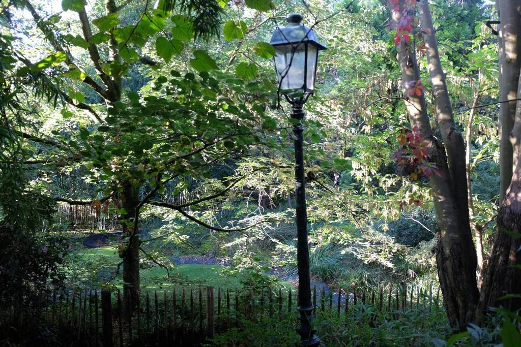 Parc Tenbosch Ixelles Brussels listed botanical garden