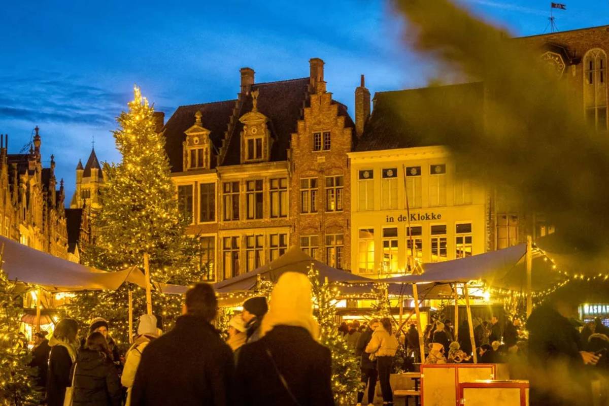 marche de noel bruges 2025