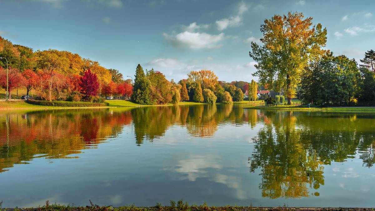 Panorama de Pontoise - Vue prise du Pont du Chemin de Fer à Pontoise
