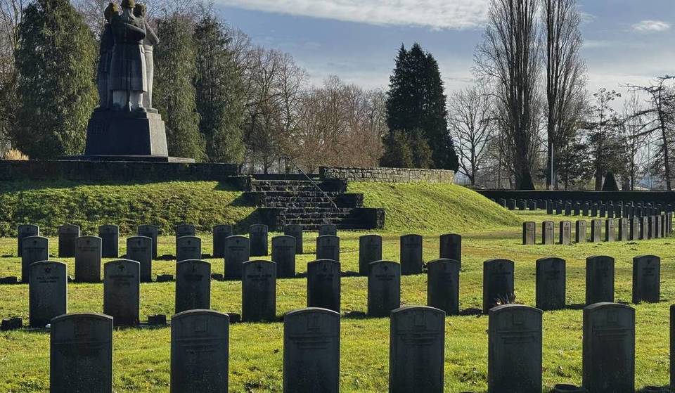 « Le Père-Lachaise bruxellois » : À quelques minutes du centre de Bruxelles, ce site paysager de 18 hectares s&rsquo;impose comme un véritable musée d&rsquo;art funéraire à ciel ouvert – une déambulation intemporelle et historique !