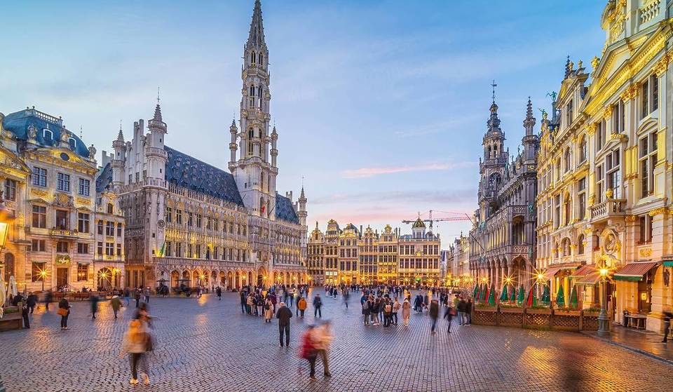 La face cachée de la Grand-Place de Bruxelles : fantômes, légendes urbaines et énigmes jamais résolues