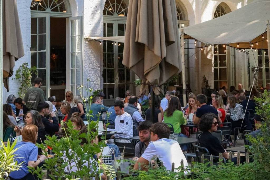 This secret garden in the heart of Brussels hides one of the most beautiful terraces for brunching all weekend long