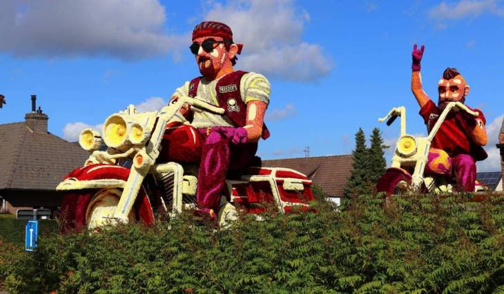 Dès le 12 septembre, le plus grand événement floral de Belgique déploie son mythique cortège de 34 chars monumentaux classé au patrimoine de l’UNESCO – un week-end unique où tout un village se métamorphose avec 4 millions de fleurs !