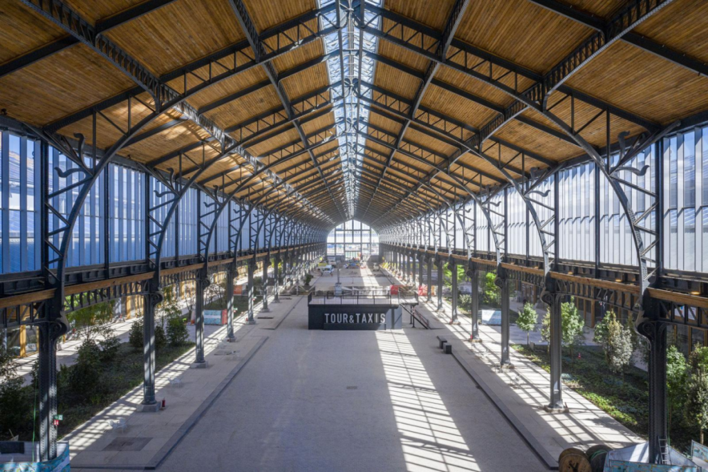 Ces lieux de Bruxelles étaient autrefois des gares ou des sites ferroviaires : voici comment ils ont changé de vie