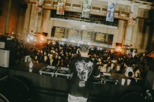 Listen Festival 2026 : le festival de musiques électroniques qui transforme Bruxelles en immense dancefloor revient pour ses 10 ans avec plus de 24h de son