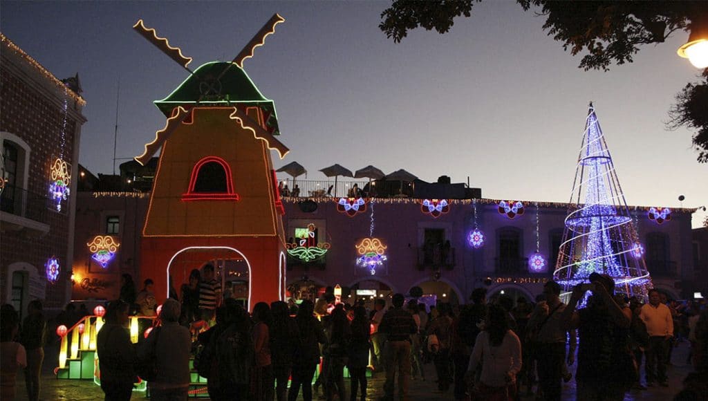 Todo lo que debes saber de la villa iluminada de Atlixco