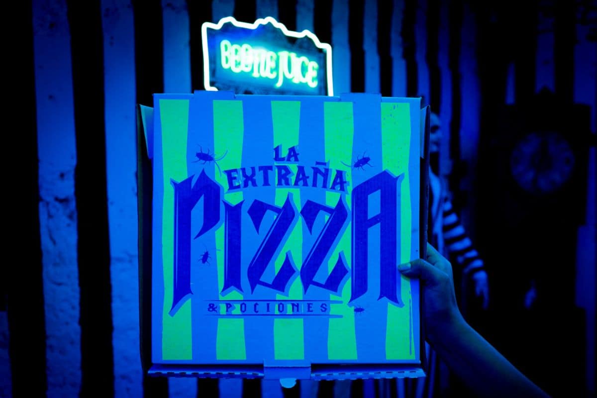La Extraña Pizza -Beetlejuice-comida (1)