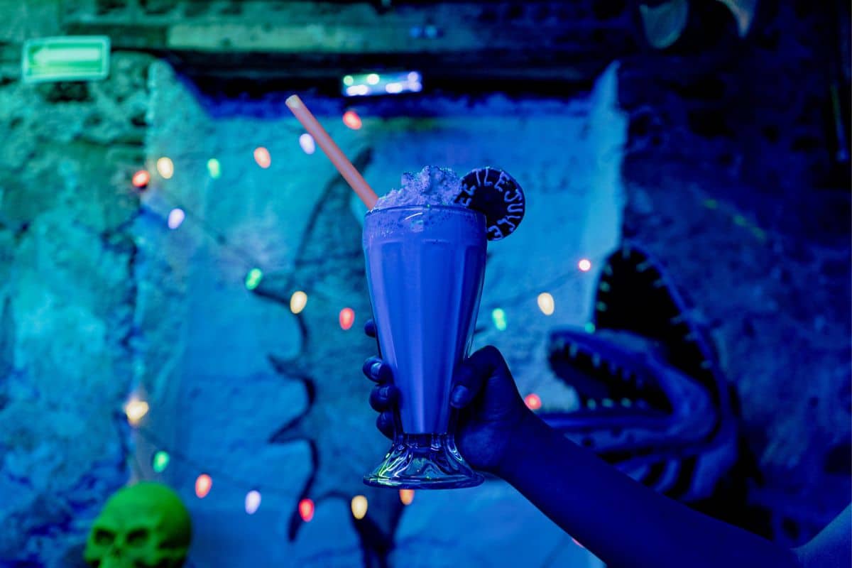 La Extraña Pizza -Beetlejuice-bebidas