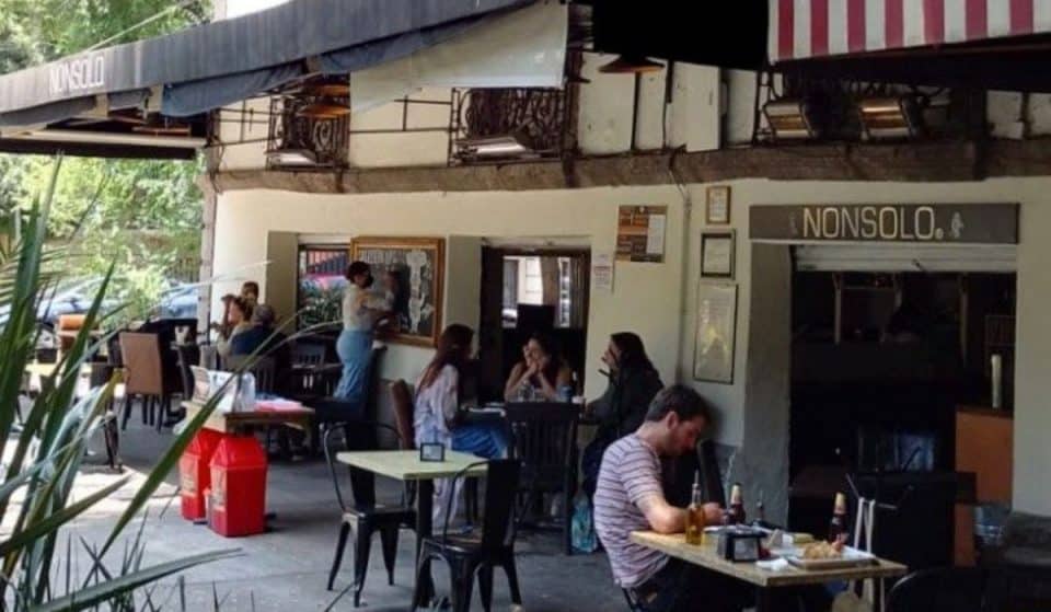 Soy tu fan: en este restaurante se conocieron Charly y Nico