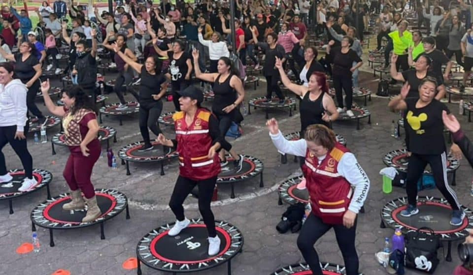 Clase de jumping en el Zócalo: CDMX busca récord Guinness
