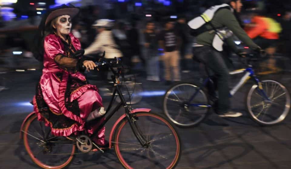 Alista tu disfraz: habrá rodada de catrinas y fantasmas