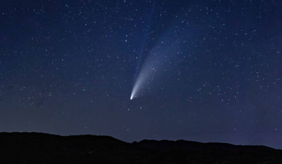 ¡En febrero podrás ver el cometa que viene cada 50 mil años!