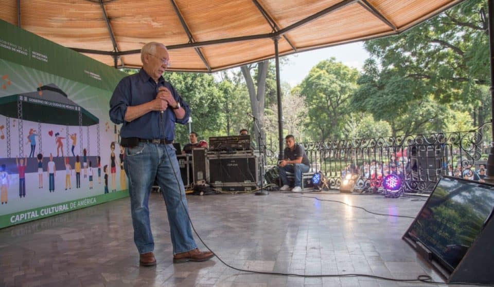 Muestra tu talento en el concurso de karaoke de la Alameda Central